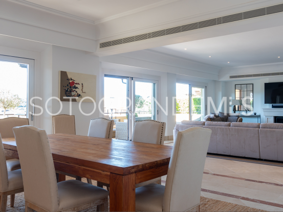 For sale 4 bedrooms penthouse in Sotogrande Alto | Gisèle André Soto