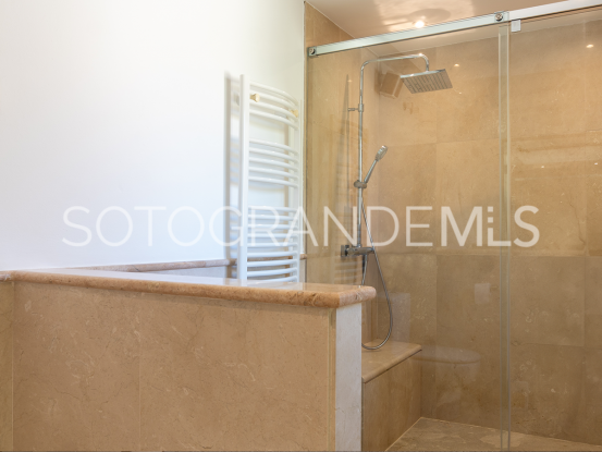 For sale 4 bedrooms penthouse in Sotogrande Alto | Gisèle André Soto