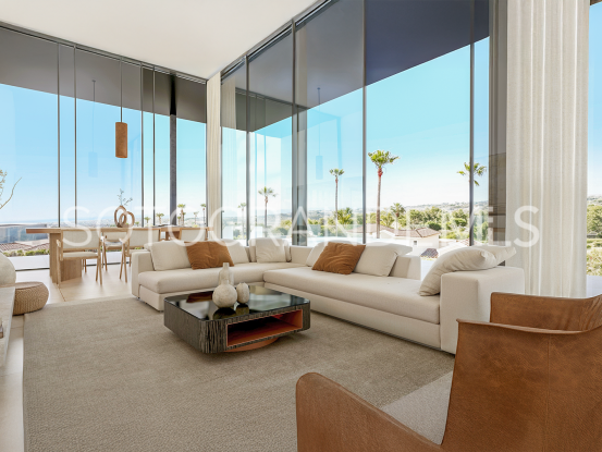 Comprar villa con 5 dormitorios en Zona F, Sotogrande Alto | Gisèle André Soto