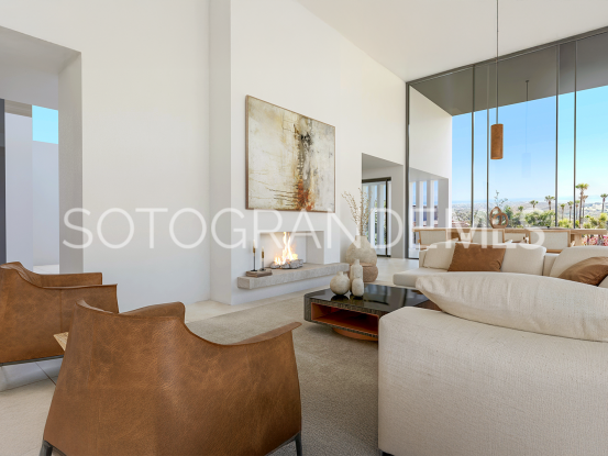 Comprar villa con 5 dormitorios en Zona F, Sotogrande Alto | Gisèle André Soto