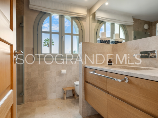 5 bedrooms villa for sale in Zona F | Gisèle André Soto