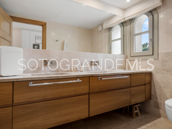 5 bedrooms villa for sale in Zona F | Gisèle André Soto