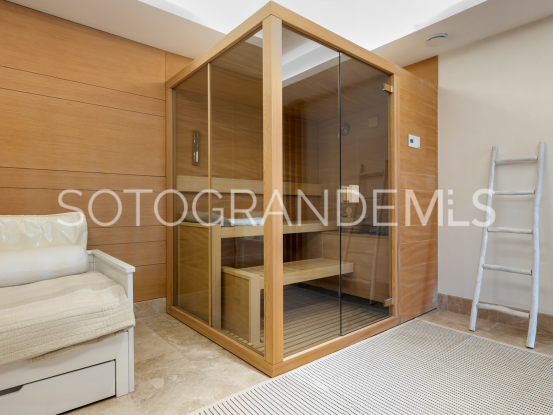 5 bedrooms villa for sale in Zona F | Gisèle André Soto