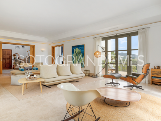 5 bedrooms villa for sale in Zona F | Gisèle André Soto