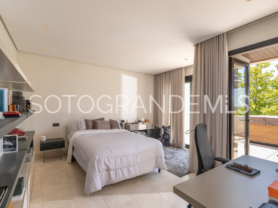 Atico duplex a la venta en Hacienda de Valderrama de 4 dormitorios | Gisèle André Soto