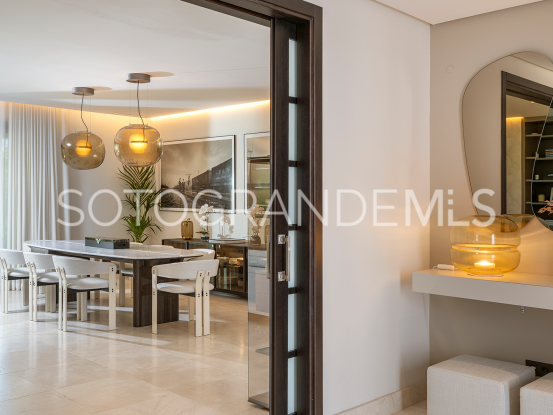 Atico duplex a la venta en Hacienda de Valderrama de 4 dormitorios | Gisèle André Soto