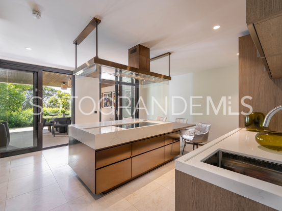 Atico duplex a la venta en Hacienda de Valderrama de 4 dormitorios | Gisèle André Soto