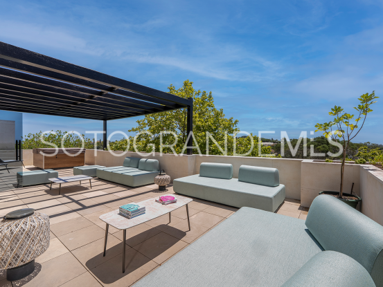 Atico duplex a la venta en Hacienda de Valderrama de 4 dormitorios | Gisèle André Soto