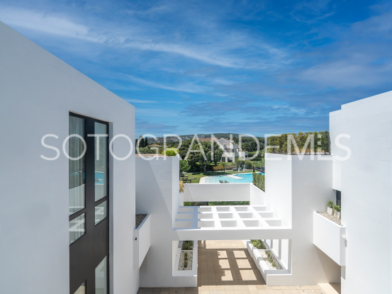 Atico duplex a la venta en Hacienda de Valderrama de 4 dormitorios | Gisèle André Soto