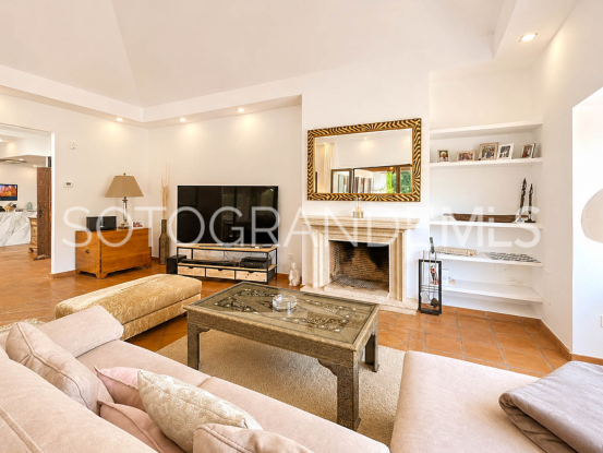 Zona D 6 bedrooms villa | Gisèle André Soto