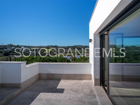 Buy villa with 8 bedrooms in Zona G, Sotogrande Alto | Gisèle André Soto