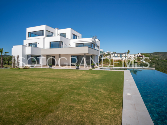 Buy villa with 8 bedrooms in Zona G, Sotogrande Alto | Gisèle André Soto