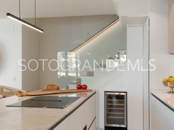 Comprar adosado de 4 dormitorios en Paseo del Mar, Sotogrande Costa | Bristow Property Group