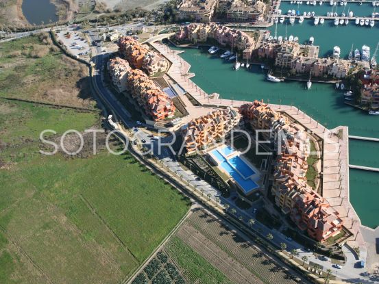 For sale Sotogrande Costa commercial premises | Schellhammer Estates