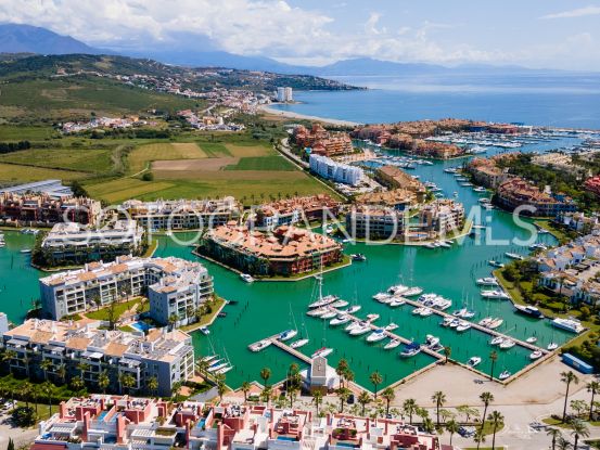 For sale Sotogrande Costa commercial premises | Schellhammer Estates