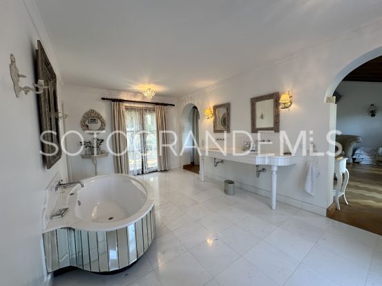 Villa for sale in Sotogrande Alto | Schellhammer Estates