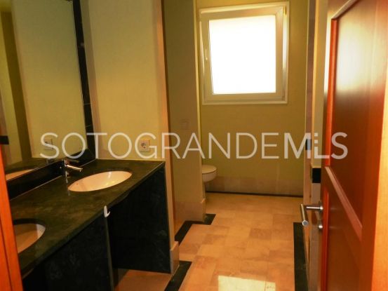 Buy villa in Sotogrande Alto with 4 bedrooms | Schellhammer Estates