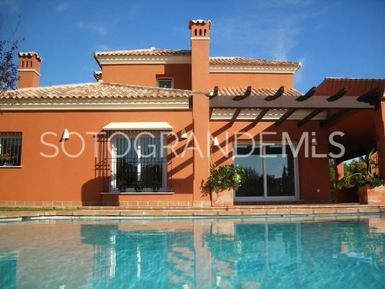 Buy villa in Sotogrande Alto with 4 bedrooms | Schellhammer Estates