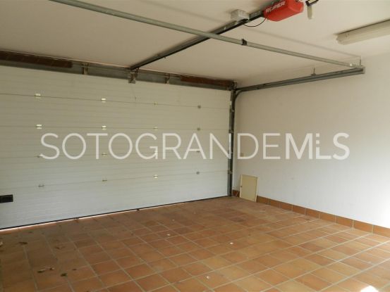 Buy villa in Sotogrande Alto with 4 bedrooms | Schellhammer Estates