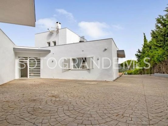 Buy 4 bedrooms villa in Sotogrande Alto | SurdelSur Properties