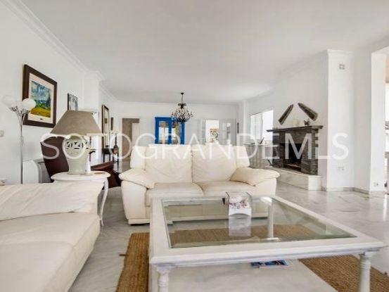 Buy 4 bedrooms villa in Sotogrande Alto | SurdelSur Properties