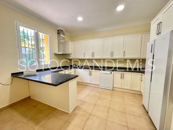 Villa for sale in Sotogrande Alto | SurdelSur Properties