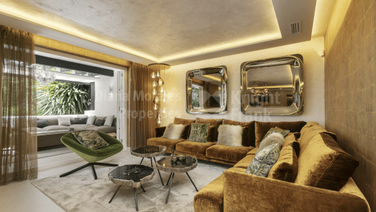Ground Floor Apartment for sale in Puente Romano, Marbella Golden Mile