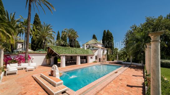 Finca à louer à Estepona