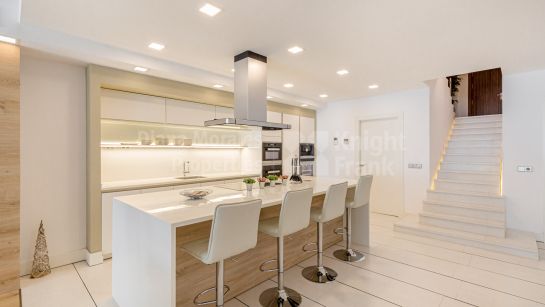 Ground Floor Duplex zum Verkauf in Gray D'Albion, Puerto Banus