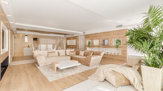 Ground Floor Duplex zum Verkauf in Gray D'Albion, Puerto Banus
