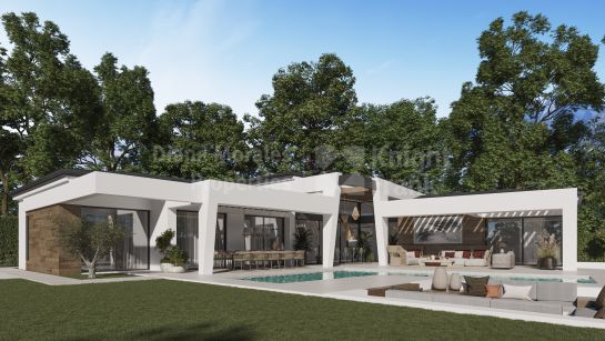 Villa for sale in Los Naranjos Golf, Nueva Andalucia