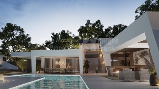 Villa for sale in Los Naranjos Golf, Nueva Andalucia