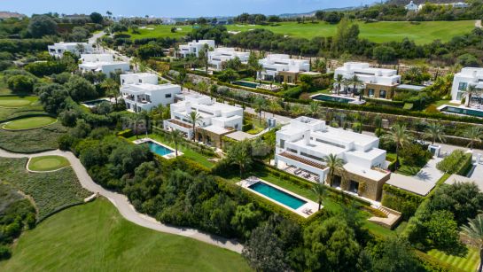 Villa for sale in Finca Cortesin, Casares del Sol - Casares Golf