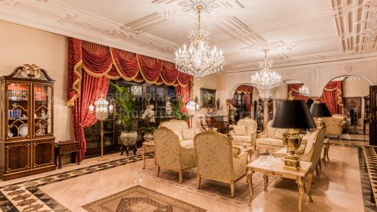 Villa en venta en Sierra Blanca, Marbella Milla de Oro