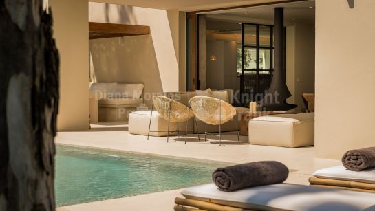 Villa to rent in Los Monteros, Marbella East