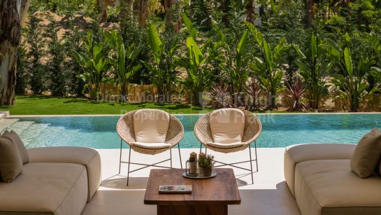 Villa to rent in Los Monteros, Marbella East