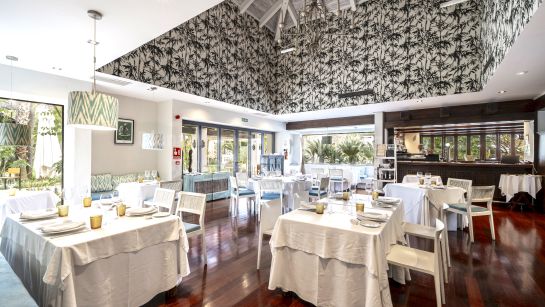 Villa à vendre à El Campanario, Estepona Est