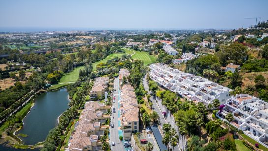 Apartamento en venta en La Quinta, Benahavis