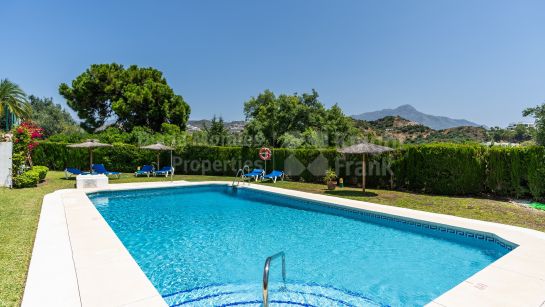 Apartamento en venta en La Quinta, Benahavis
