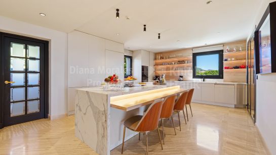 Duplex Penthouse à vendre à Monte Paraiso Country Club, Marbella Golden Mile