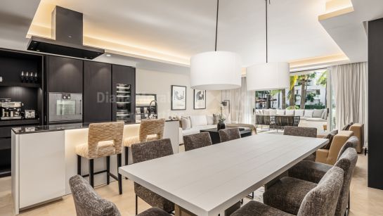 Ground Floor Apartment for sale in Marina Puente Romano, Marbella Golden Mile