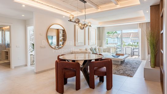 Ático en venta en El Presidente, Estepona Este