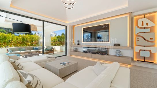 Villa en venta en Linda Vista Baja, San Pedro de Alcantara