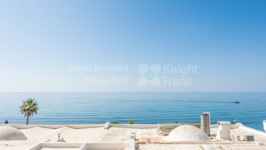 Adosado en venta en Oasis de Marbella, Marbella Milla de Oro
