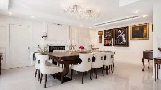 Villa en venta en La Cerquilla, Nueva Andalucia