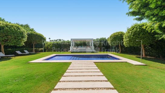 Villa à vendre à Haza del Conde, Nueva Andalucia