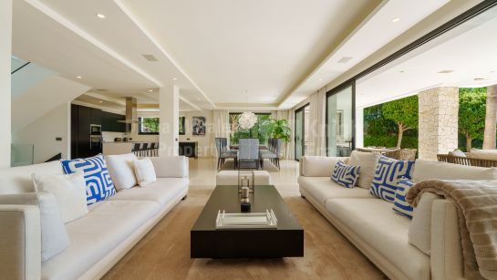 Villa à vendre à Haza del Conde, Nueva Andalucia