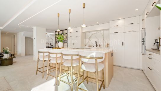 Villa en venta en La Quinta, Benahavis