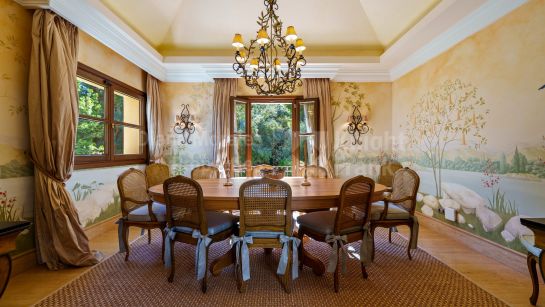 Villa for sale in Las Lomas del Marbella Club, Marbella Golden Mile