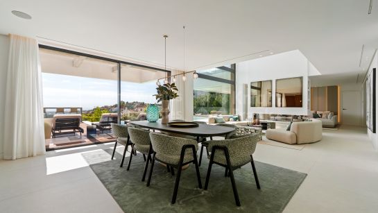 Villa en venta en La Quinta, Benahavis